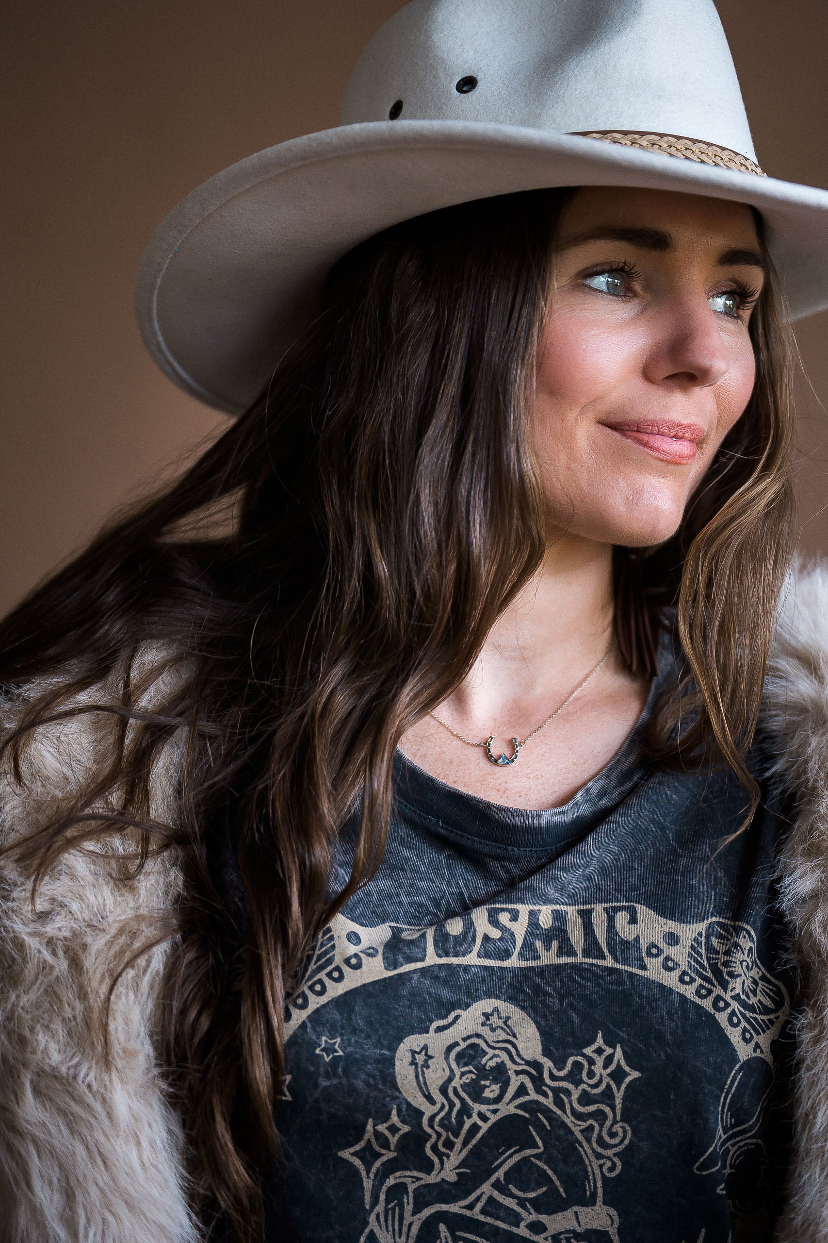 Horseshoe Pendant - Boho Buffalo Accessories