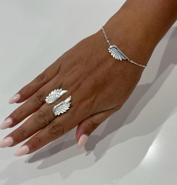 Angel Wing Bracelet