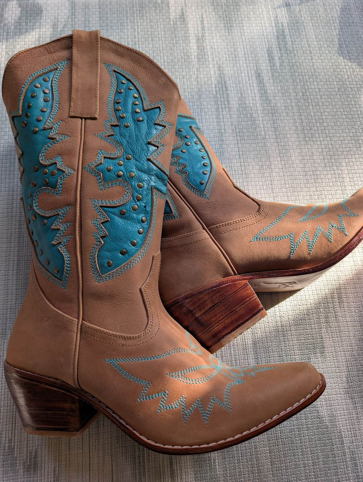 BB Exclusive Cowgirl Boots UK7