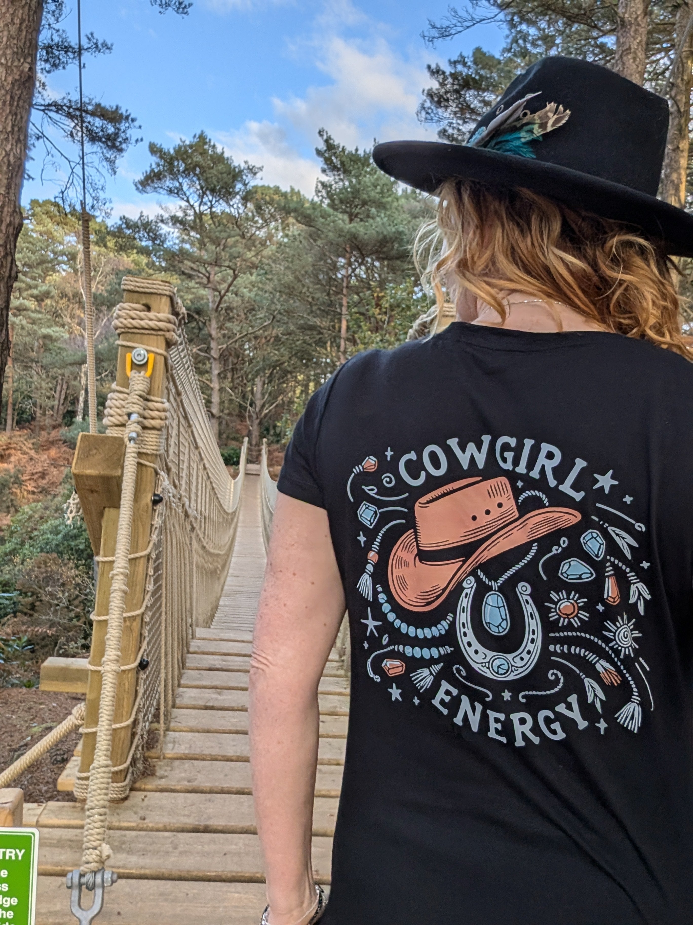 Cowgirl Energy Tee M
