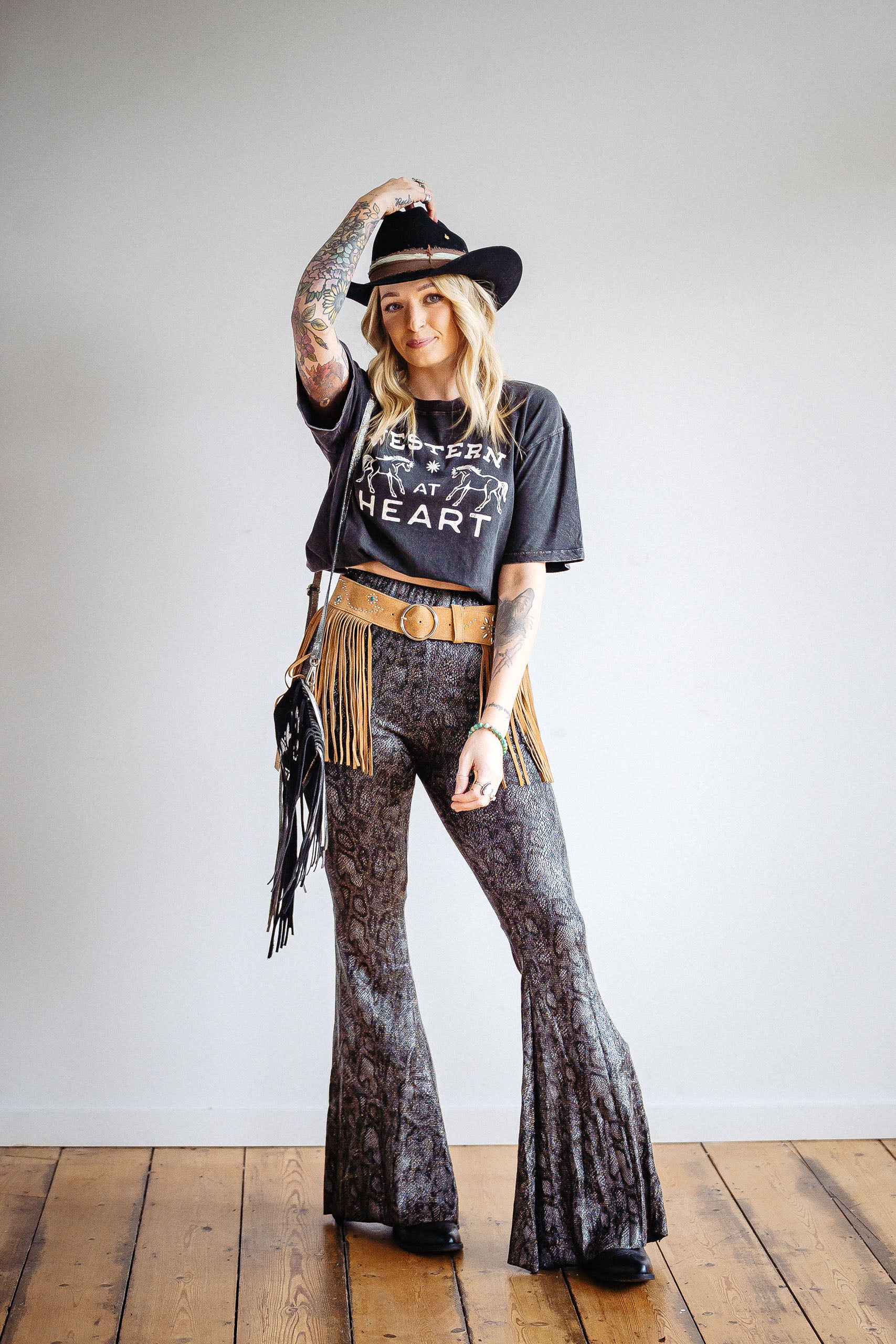 Black Horse Stonewash Tee - Boho Buffalo Accessories