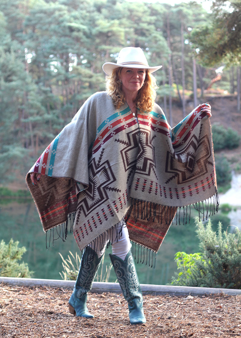 PRE ORDER : Teton Blanket Shawl