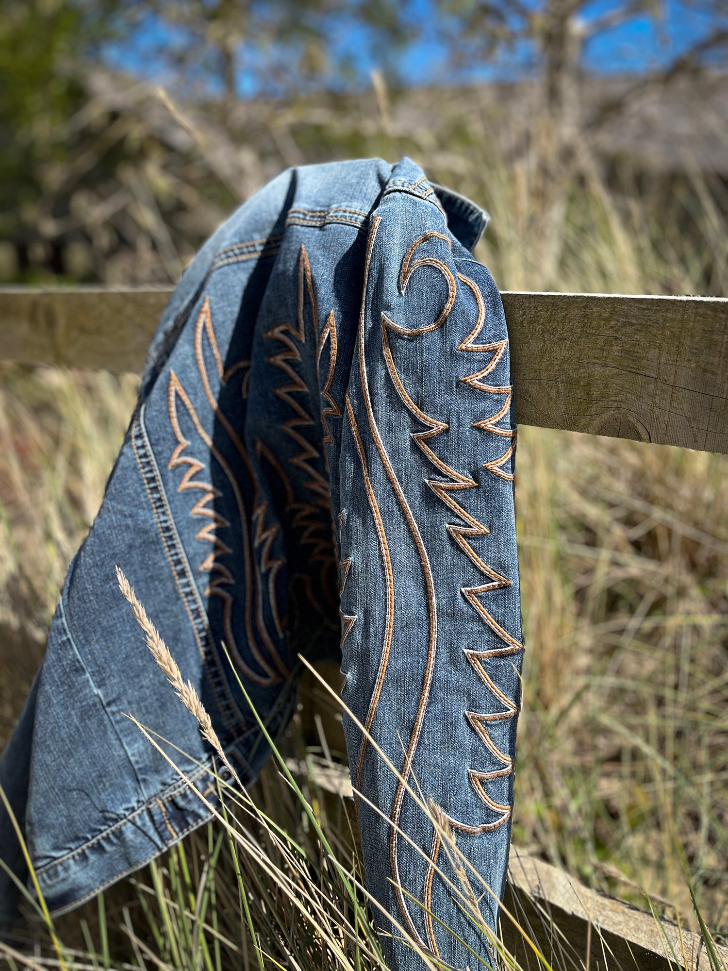 Boot Stitch Denim Jacket - Boho Buffalo Accessories