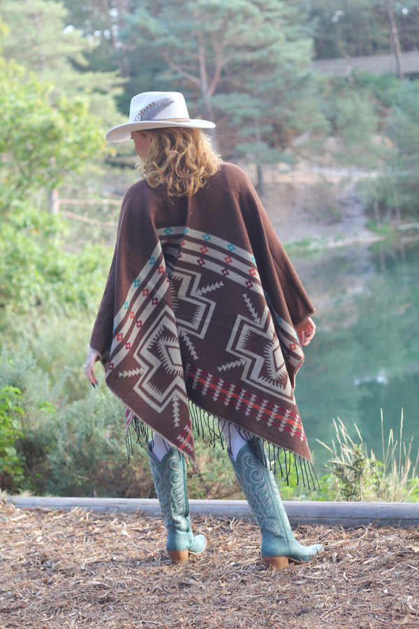 PRE ORDER : Teton Blanket Shawl