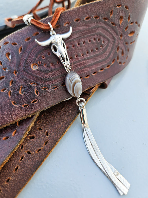 Long Suede Longhorn Agate Necklace