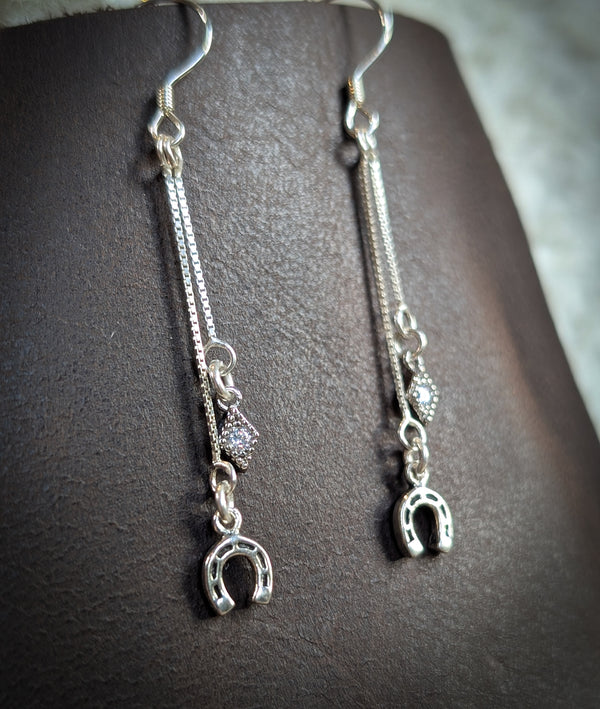 Horseshoe Shimmer Droppers