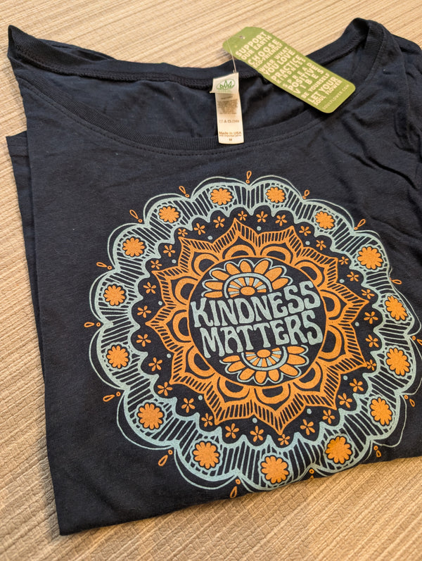 Kindness Matters T-shirt Top M