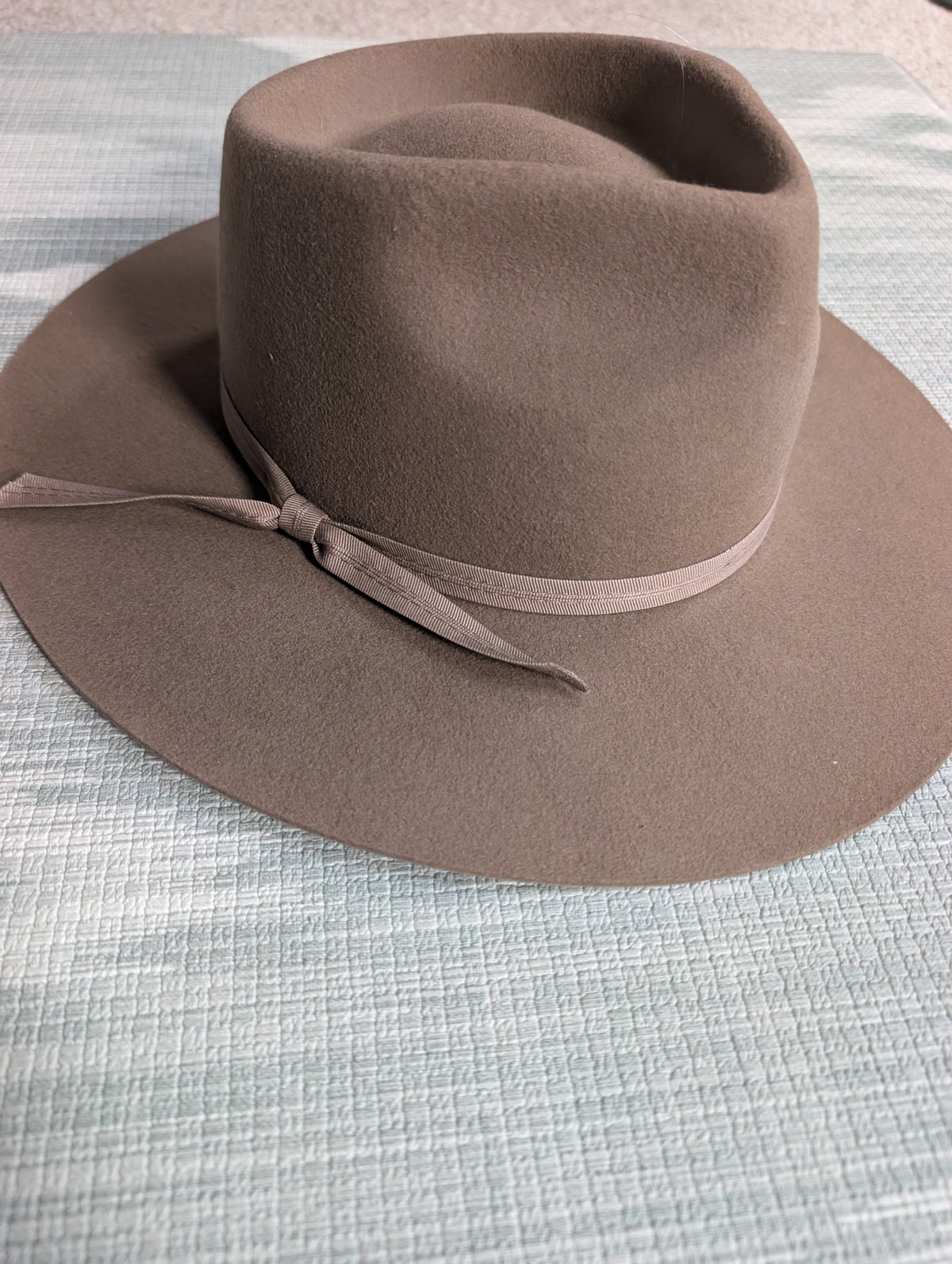 100% wool hat one size