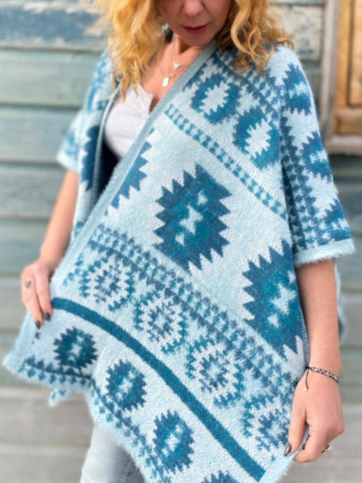 Soft Aztec Pattern Poncho