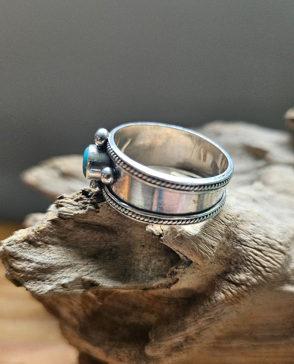 Four Point Bali Ring