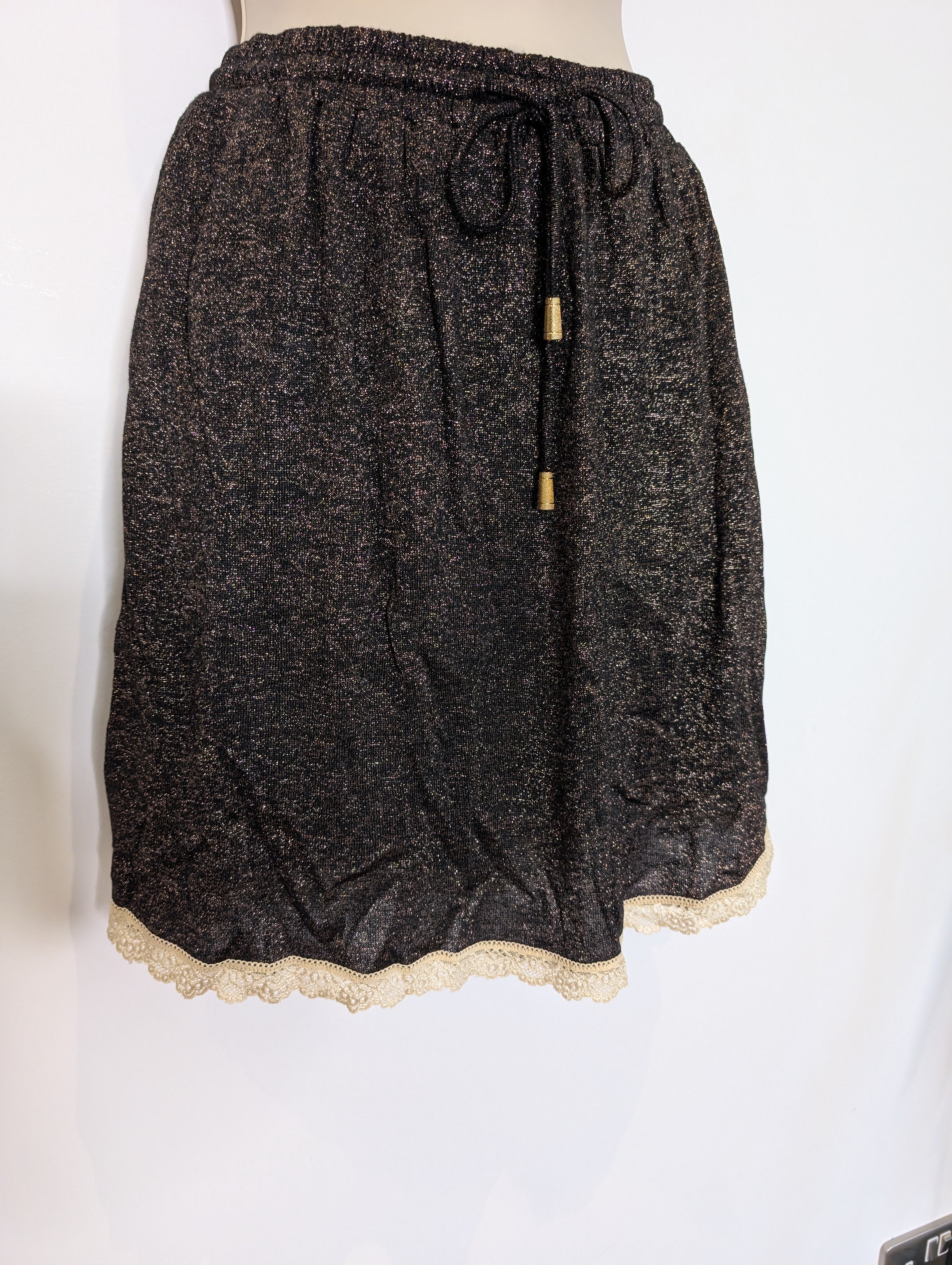 Brown Lace Shimmer Skirt S