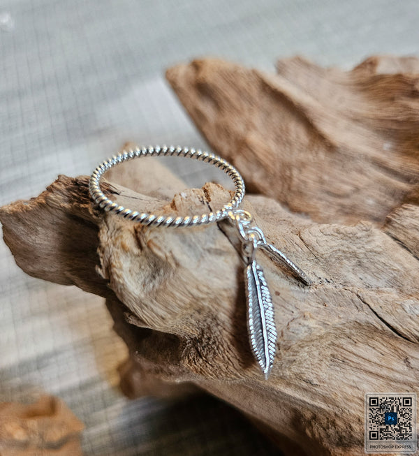 Feather Charm Ring