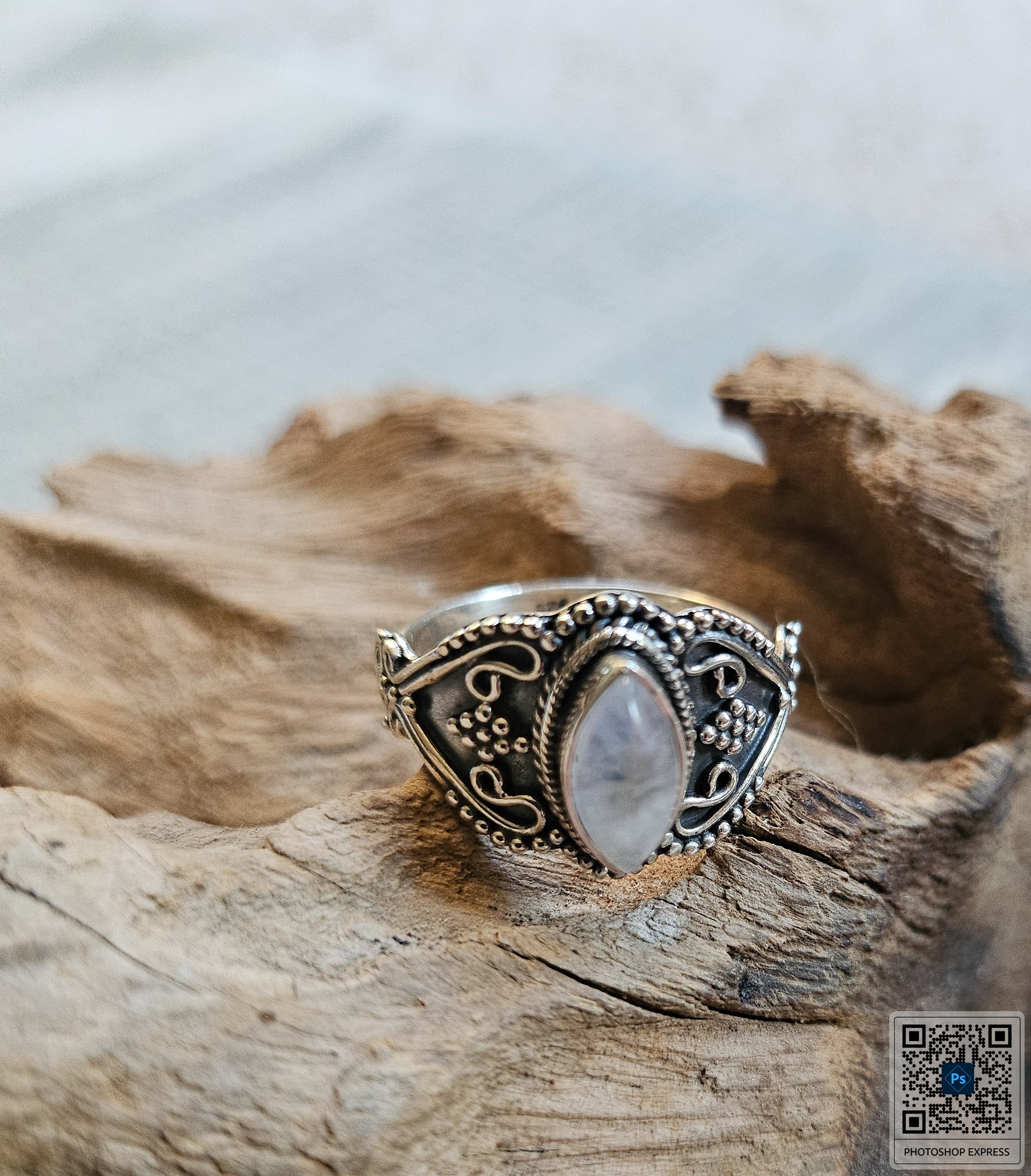 Moonstone Marquise Filigree Ring